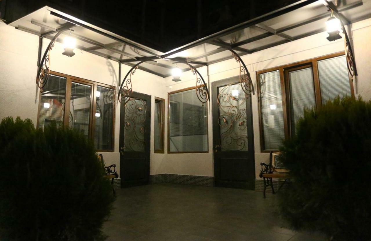 Old Corner Daire Tiflis Dış mekan fotoğraf